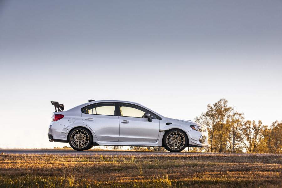  Subaru WRX STI S209 2019 года  (NA) (фото 21 из 44)